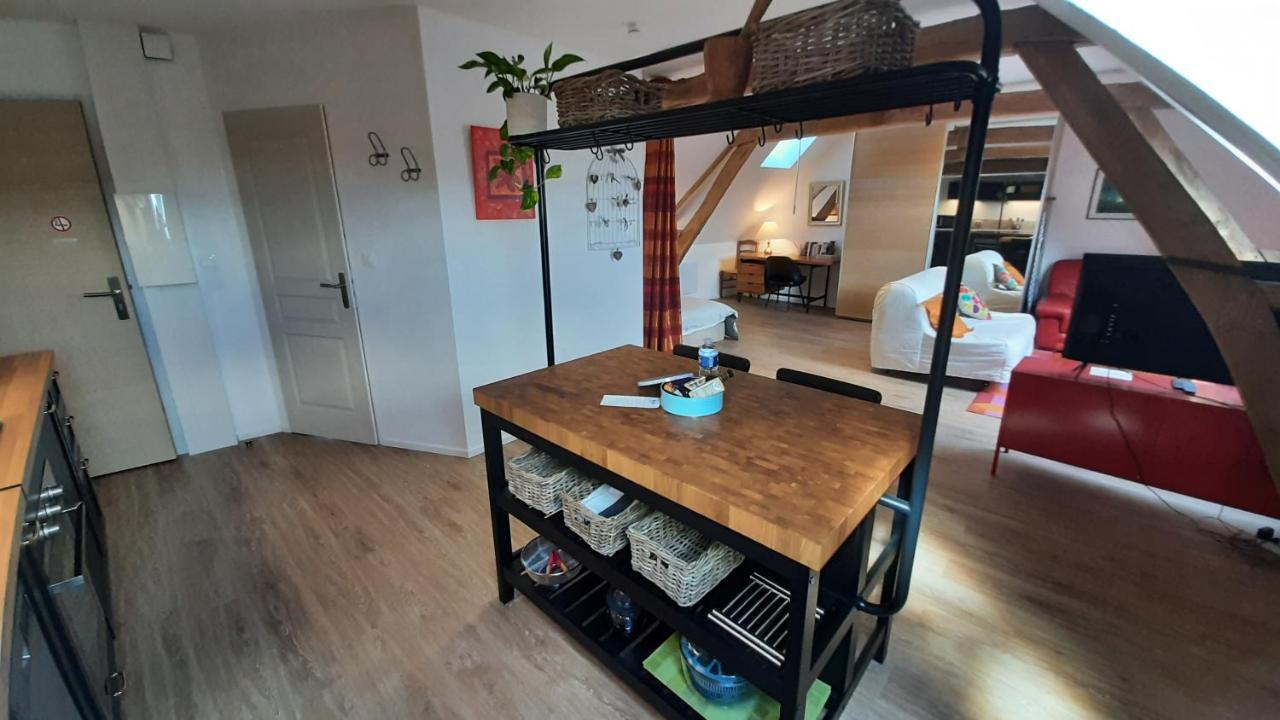 Les Petits Greniers Apartment Jonquières Екстериор снимка