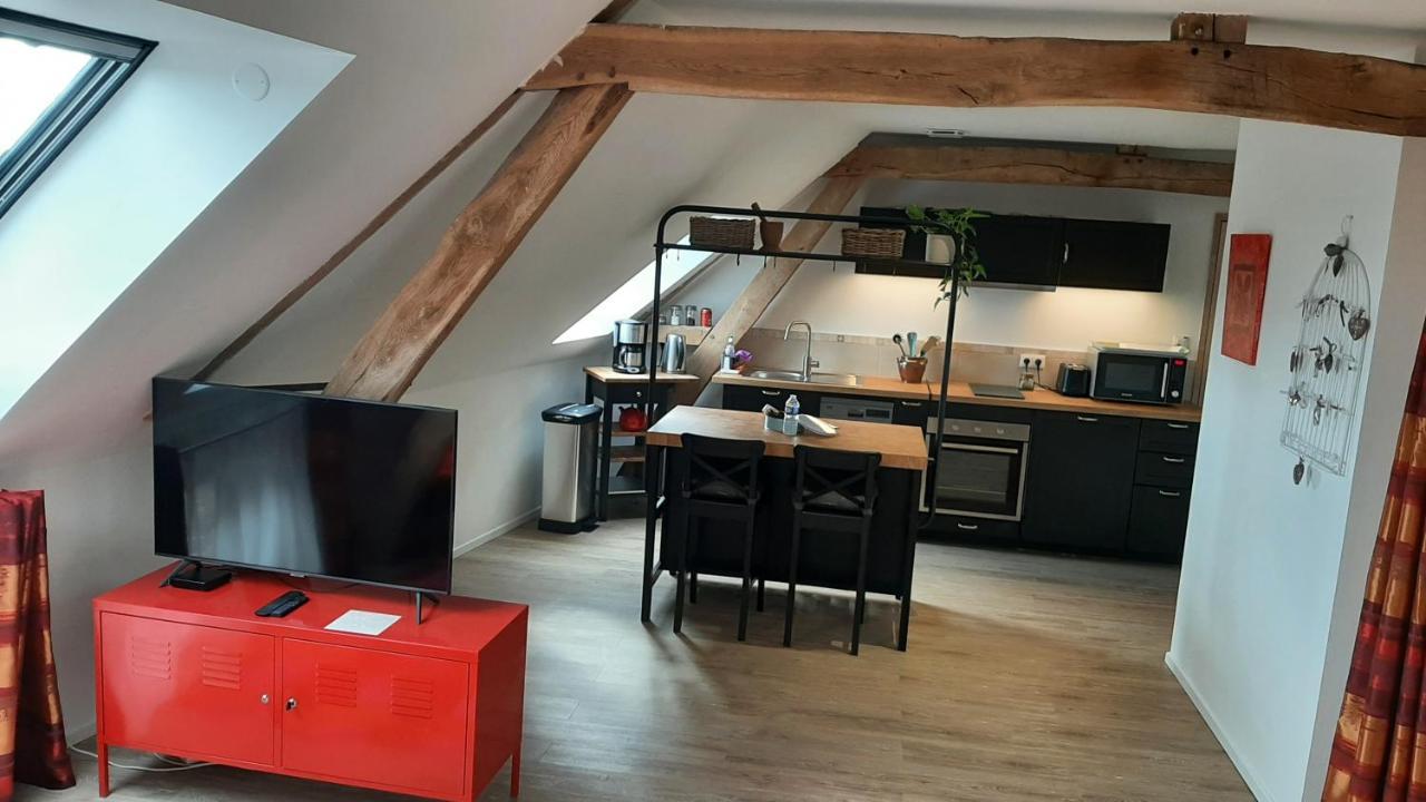 Les Petits Greniers Apartment Jonquières Екстериор снимка